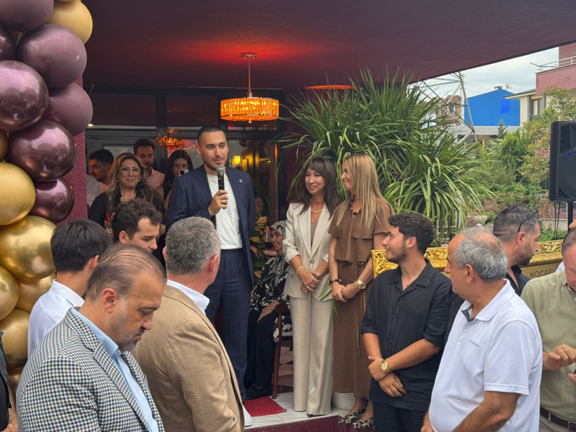Protokol bu açılışa akın etti, İzmit’e iddialı mekan: Mplus Garden