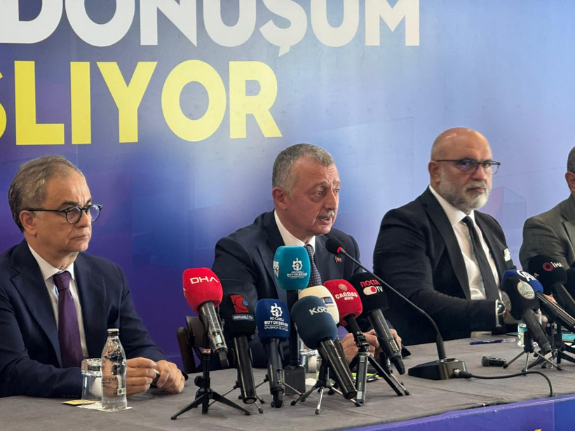 “Cedit ve Gölcük’te taşın altında gövdem var”