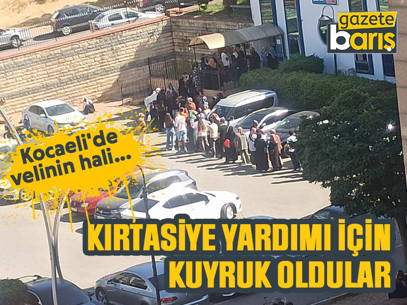 Kocaeli'de velinin hali... Kırtasiye yardımı için kuyruk oldular