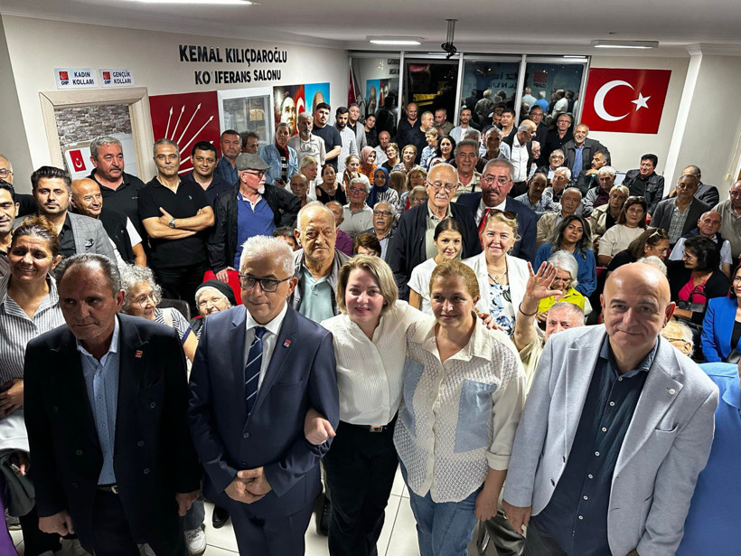 Yaprak Fidancı’dan kalabalık adaylık açıklaması! “İthal aday” sözlerine cevap geldi