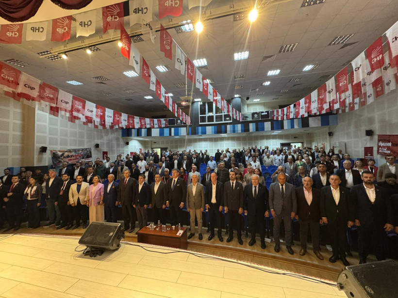 Sarı: Hırsızlar bize ahlak dersi vermeye çalışıyor!