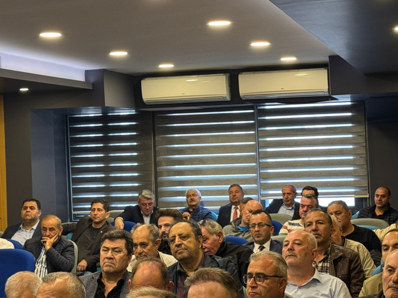 Resmen adaylığını açıkladı: Sarı’nın gözünün içine baka baka “Başarısız” dedi