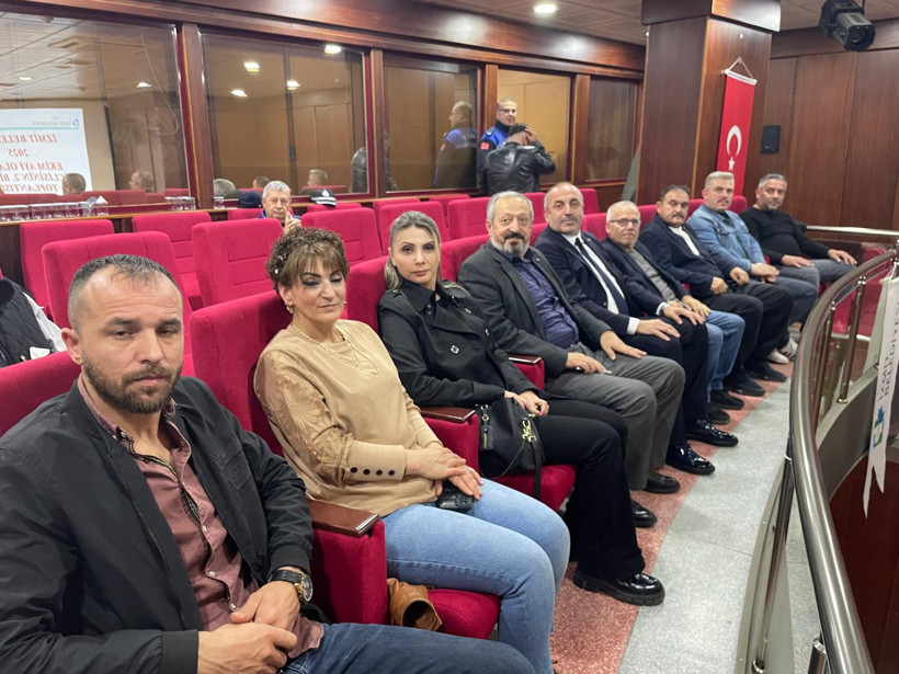 Erdem Arcan ve Gökhan Ercan İzmit Meclisi’ni izlemeye geldi