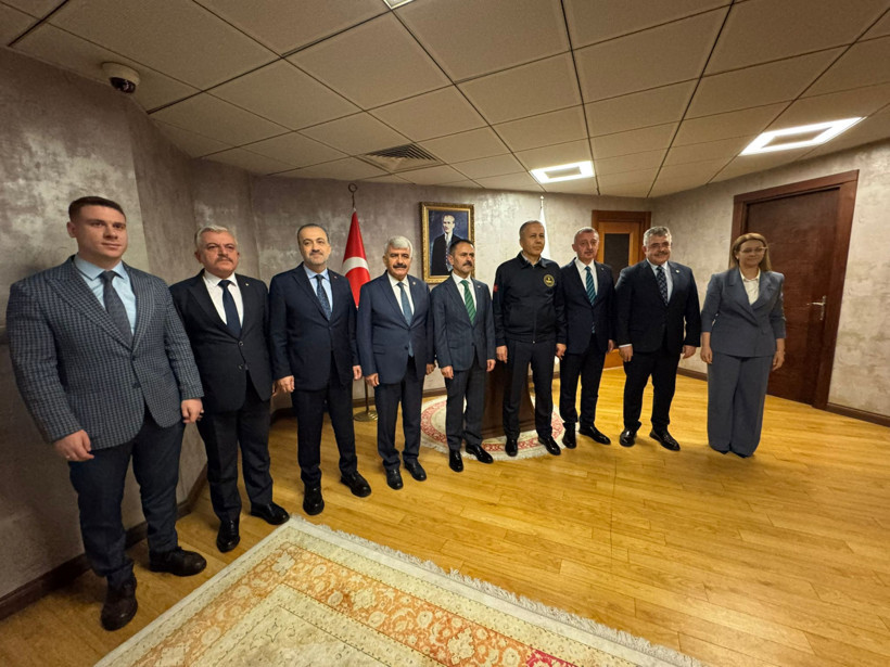 Bakan Yerlikaya, Kocaeli Büyükşehir’de!