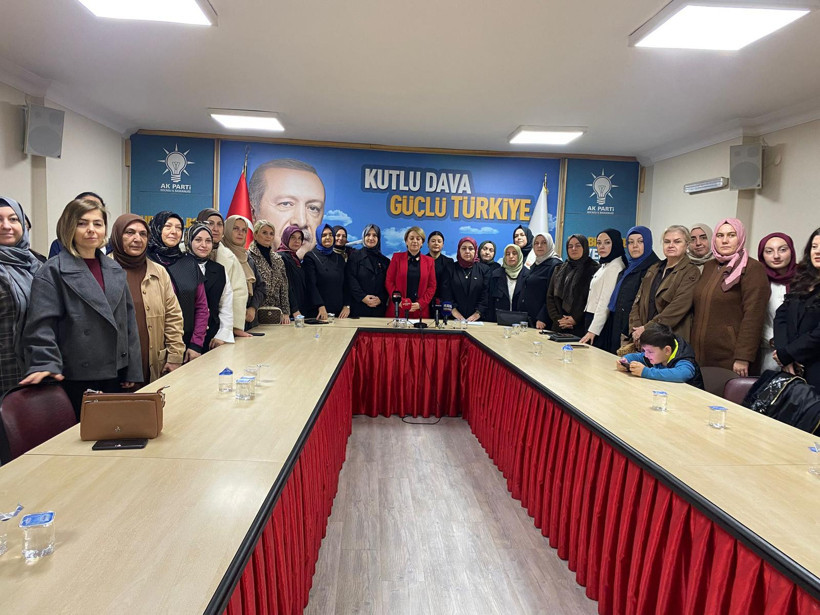 AKP’li başkan şiddete “siyaset üstü” dedi, erkeklere seslendi!