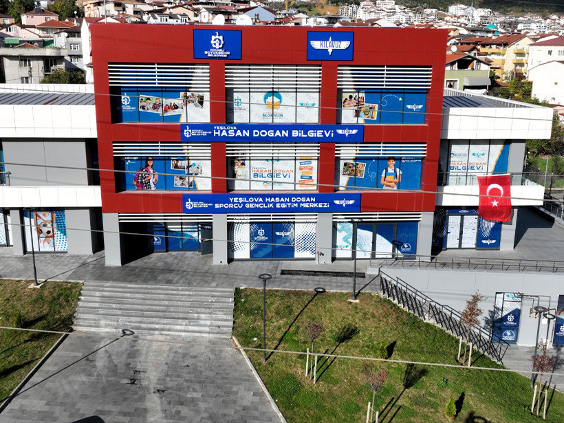 Kocaeli’nin en büyük gençlik hamlesi: Hasan Doğan Tesisi kapılarını açtı