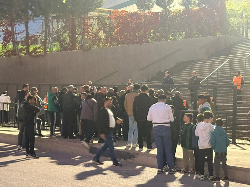 Cezalara rağmen destek sürüyor: Kocaelispor taraftarı görevde