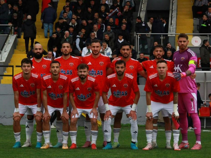 Gölcükspor adım adım şampiyonluğa gidiyor