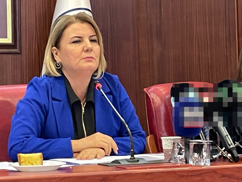 MHP sordu, Hürriyet o binanın yıkılacağını söyledi!