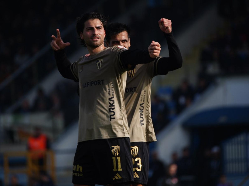 Selçuk İnan’la ilk kupa zaferi: Körfez Karacabey’de turladı!