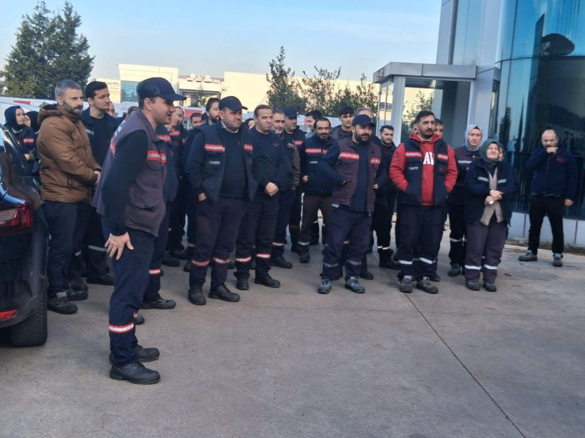 Kocaeli'deki fabrikada işten atmalara karşı büyük direniş!