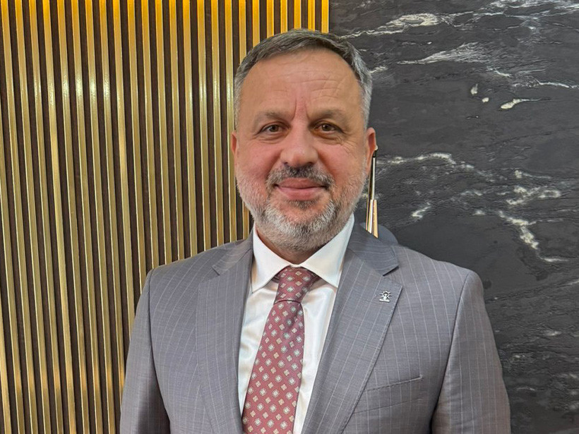 Dokuzlar neden meclislere gitmediğini açıkladı