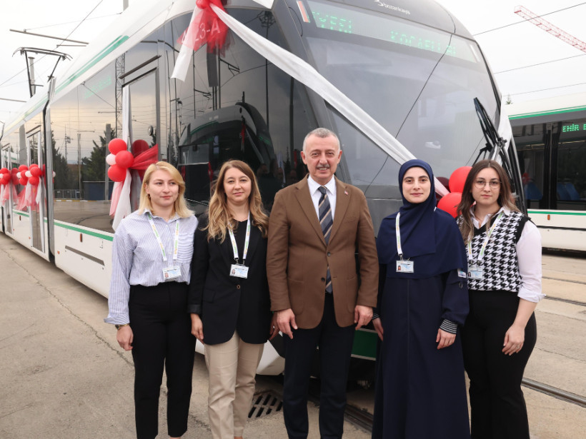 Büyükakın çağrı yaptı “Vatman olmak isteyen kadınlara kapımız açık”