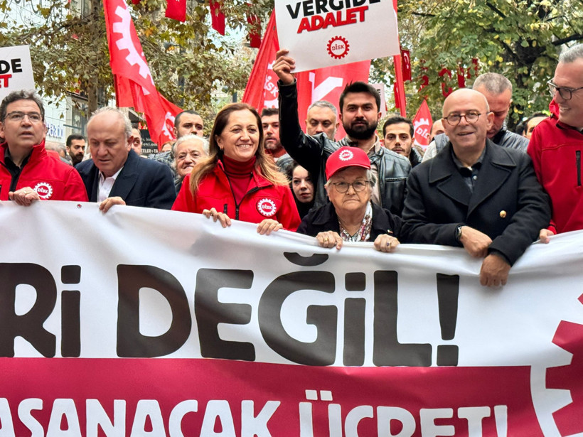 Büyük yürüyüş: DİSK Kocaeli’den yeni bir başlangıç yaptı