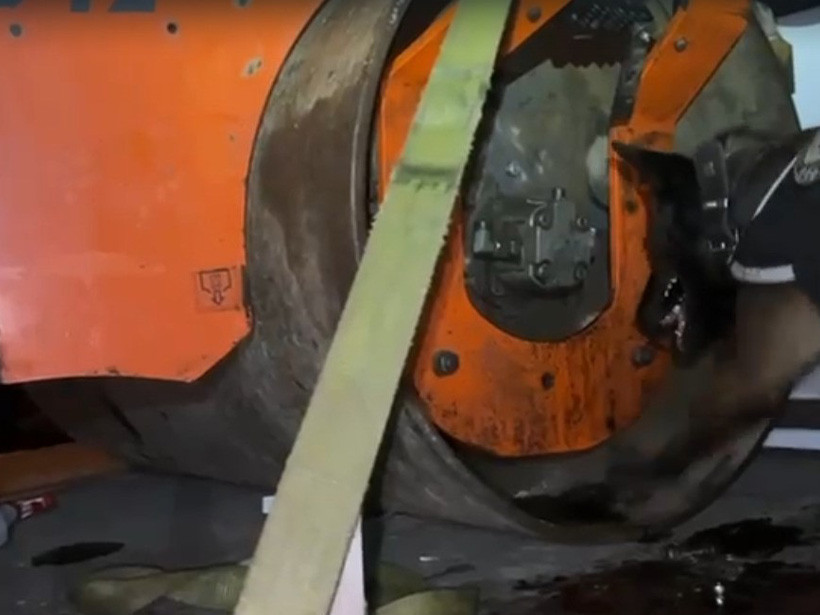 Kocaeli'de dev operasyon: Asfalt silindirinde bakın ne bulundu