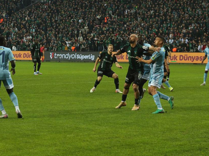 Kocaelispor gol yemiyor ama…