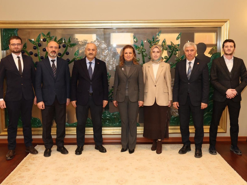 CHP'li belediye başkanı Kocaeli'ye geldi, AKP'li başkana gitti