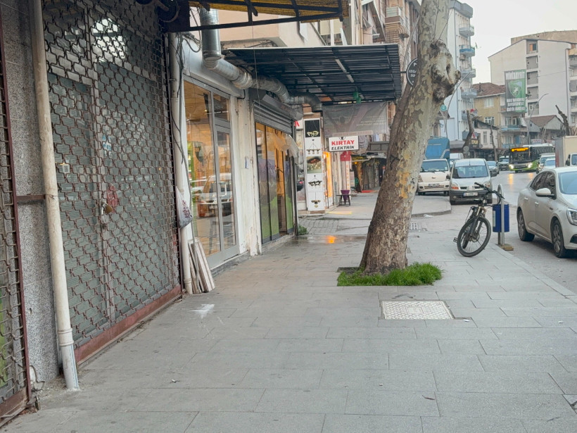 İzmit’te çay ocağına pompalı tüfekli saldırı!