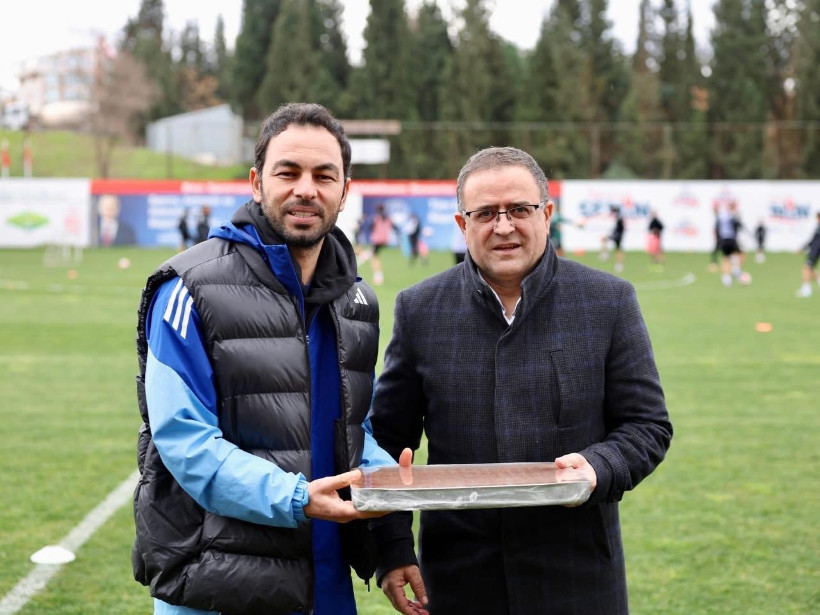 Derince’de moral ziyareti: Başkan Gökçe’den Kocaelispor’a tam destek