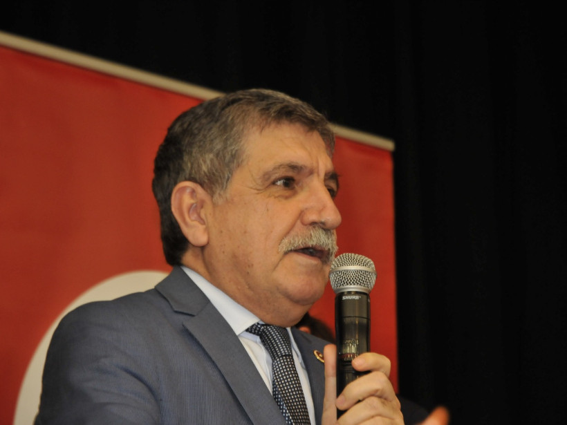 CHP’li Kanko, “İşe girmek için AK Parti il binasına uğra diyorlar”