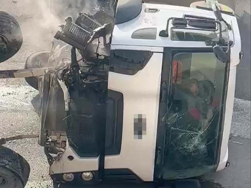 Çayırova’da beton mikseri devrildi! Sürücü bakın nasıl kurtuldu