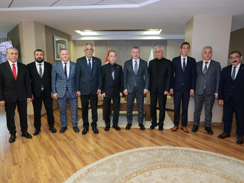 MHP'den Büyükakın'a tersine ziyaret!