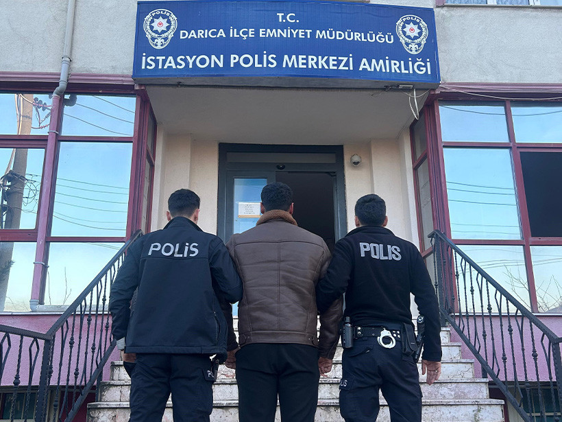 Husumetlisini bıçaklayan şüpheli tutuklandı