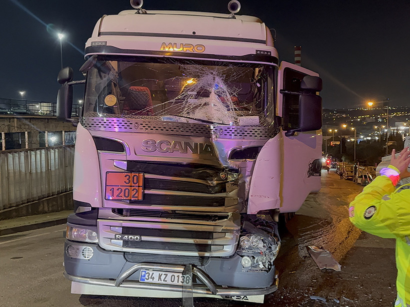 Dilovası'nda zincirleme kaza: 1 yaralı