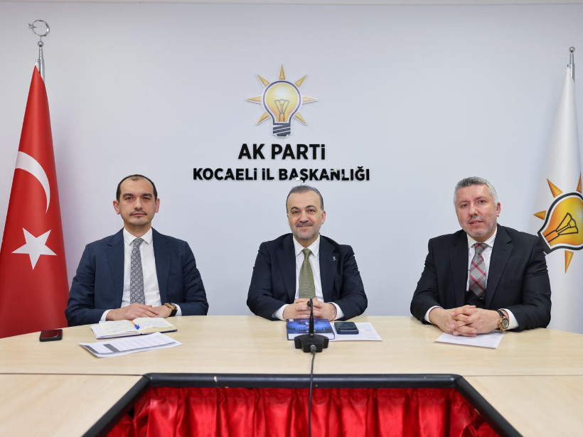 AKP'den CHP'ye miting puanlaması