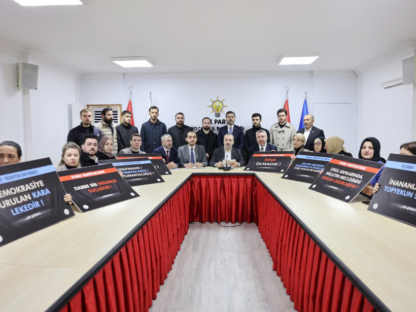 AKP, 28 Şubat’ı anmak için toplandı