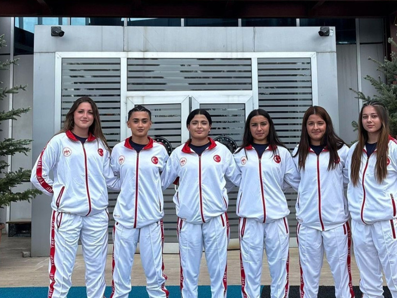 Körfez Gençlerbirliği'nden Ragbi Milli Takımı'na 8 sporcu
