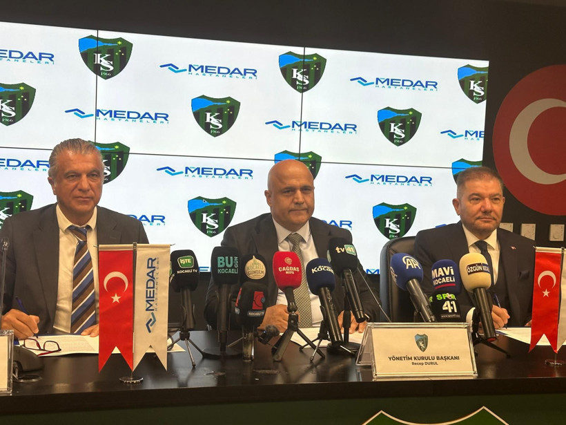 Kocaelispor'da başkan umut verdi: G&uuml;&ccedil;l&uuml; anlaşmalar yolda!
