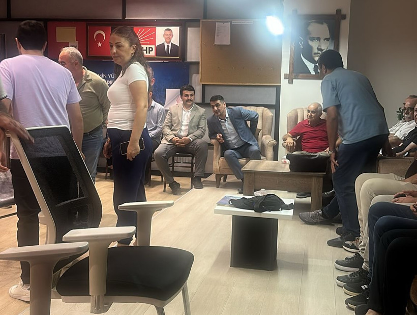 CHP Kocaeli ve 12 ilçede ışıklar yanıyor!
