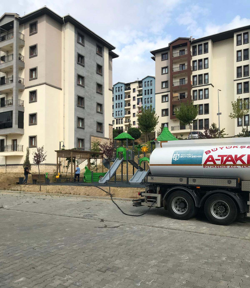 Kocaeli’de Çocuk parklarında hummalı çalışma
