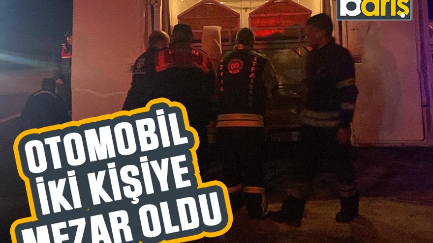 Bariyerlere giren otomobil, iki kişiye mezar oldu
