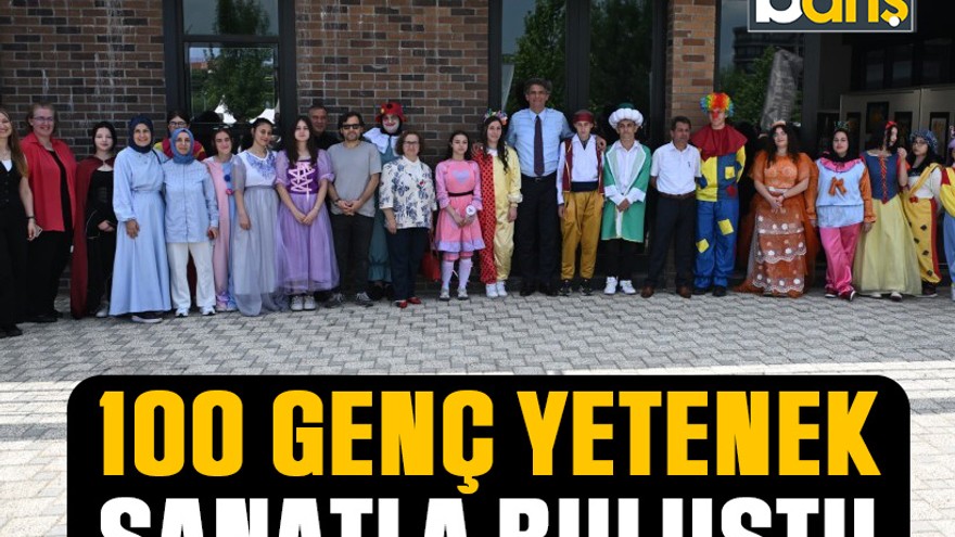 Kartepe’de 100 genç yetenek sanatla buluştu