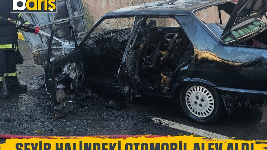 Derince’de seyir halindeki otomobil alev aldı