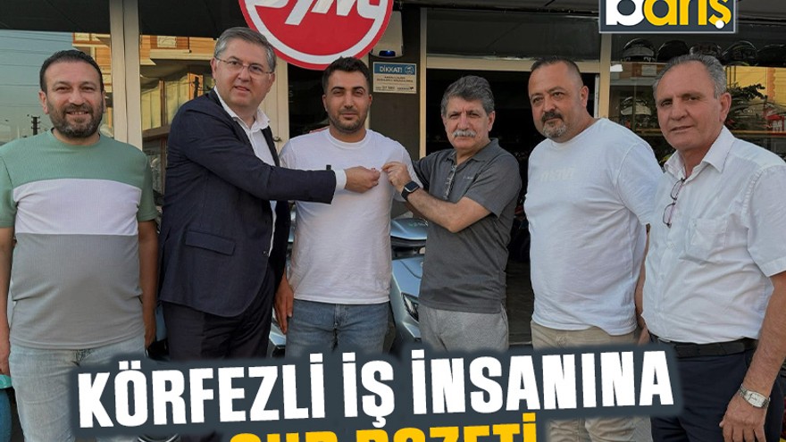 Körfezli iş insanına CHP rozeti