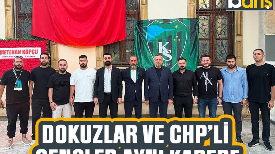 Dokuzlar ve CHP’li gençler aynı karede