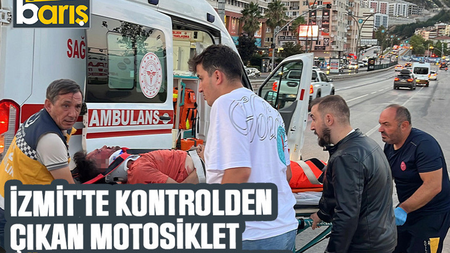 İzmit'te kontrolden çıkan motosiklet yön levhasına çarptı