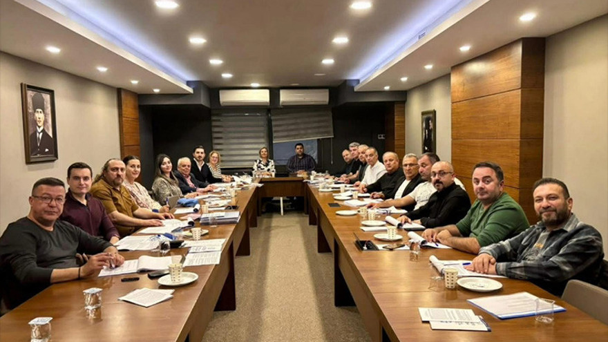 CHP grubu toplandı iki başkan yoktu