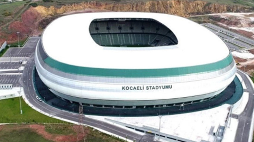 Milli maç nedeniyle İzmit'teki o yollar trafiğe kapatılacak