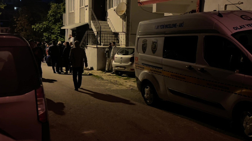 Kocaeli'de korkunç olay: Önce yanlışlıkla kızını vurdu sonra da intihar etti