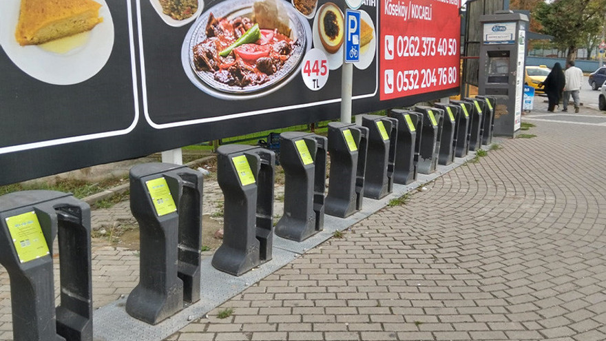 KOBİS duraklarında bisiklet sıkıntısı: Vatandaşlar mağdur oluyor