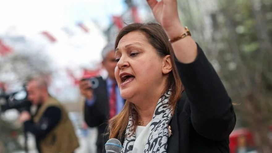 Kulisler sallandı! CHP’li bir başkan daha AKP’ye katılıyor