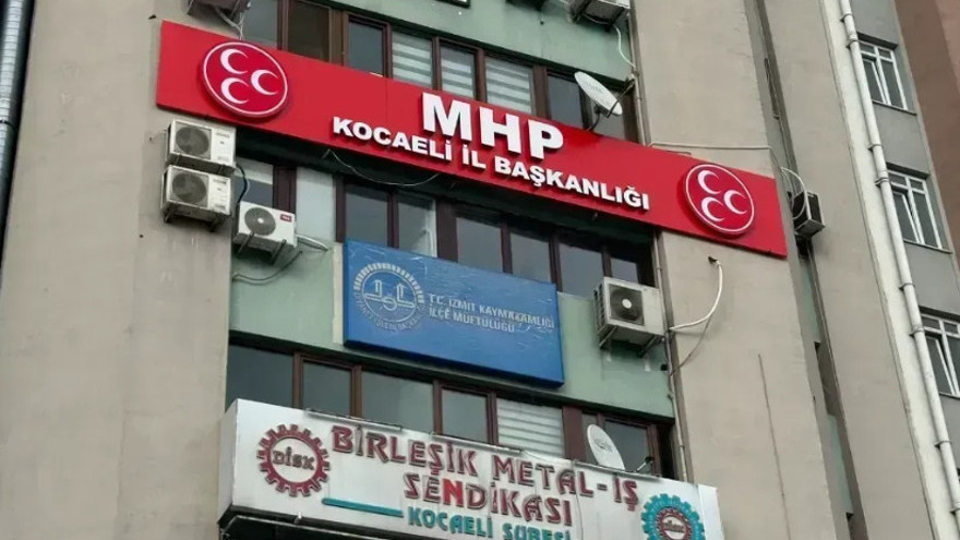 MHP Kocaeli sahaya iniyor