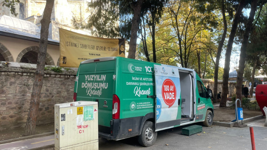 Bakanlık aracı, İzmit’te 0,69 faizli kredi mesaisinde