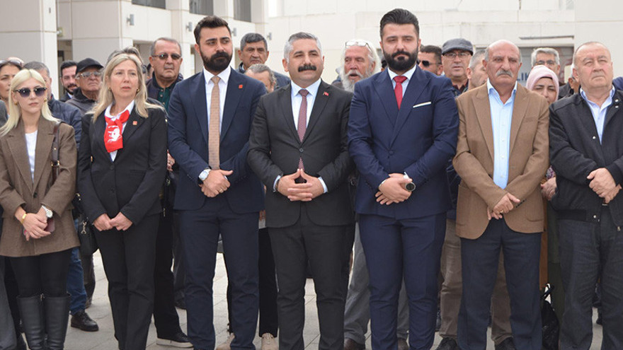 CHP’li gençler ilçe ilçe 29 Ekim’i kutladı